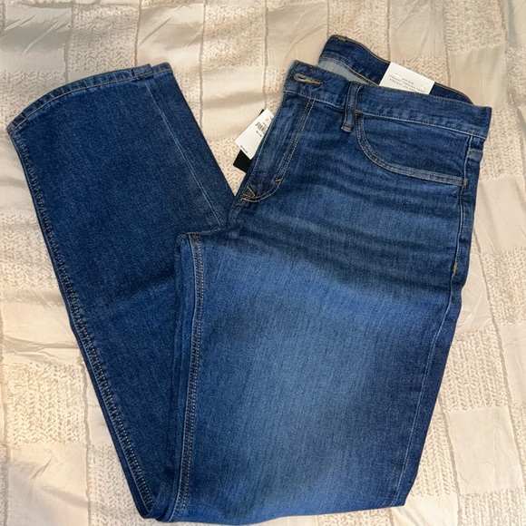 Banana Republic Straight Jeans NWT 34x32 - Picture 2 of 7
